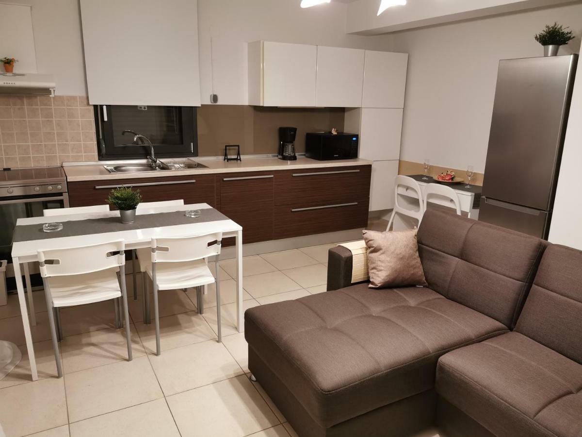 Néa Péramos Pall'S Minimal Apartment מראה חיצוני תמונה