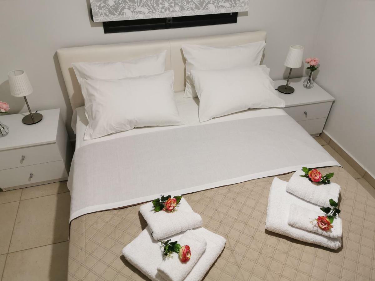 Néa Péramos Pall'S Minimal Apartment מראה חיצוני תמונה